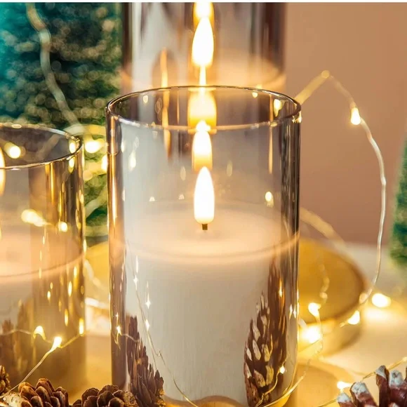 LED Flameless Candle Set - Warm Amber Glow - Picture 5 of 8